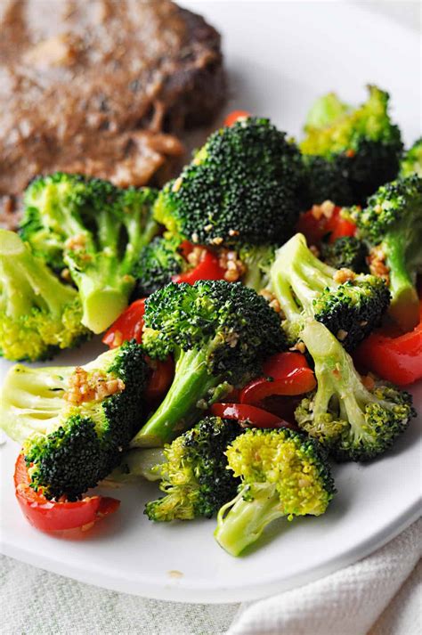 How does Broccoli, Red Pepper & Jack Muffins fit into your Daily Goals - calories, carbs, nutrition