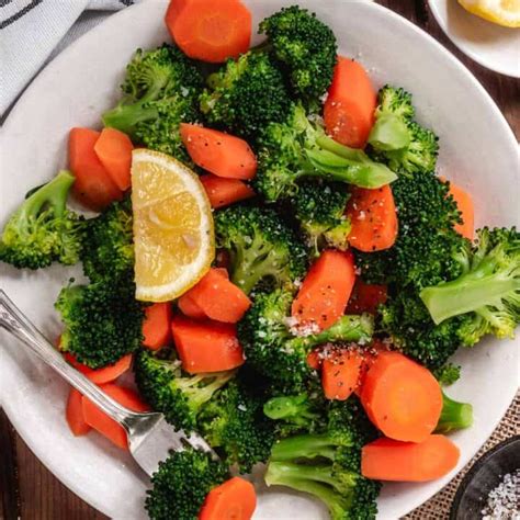 How does Broccoli Carrots Red Peppers Steamed 5 oz fit into your Daily Goals - calories, carbs, nutrition