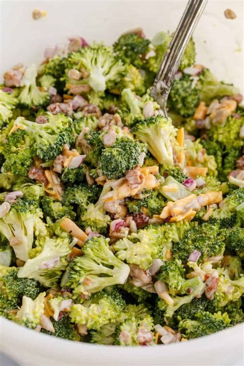 How does Broccoli Crunch fit into your Daily Goals - calories, carbs, nutrition