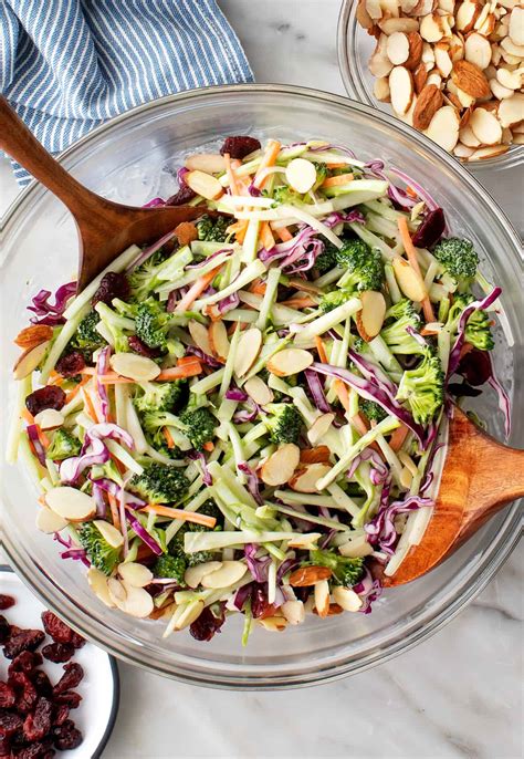 How does Broccoli Slaw Snack fit into your Daily Goals - calories, carbs, nutrition