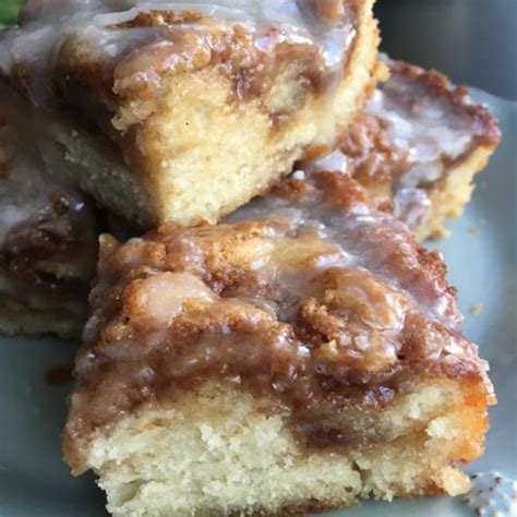 How does Brown Sugar Cinnamon Coffee Cake fit into your Daily Goals - calories, carbs, nutrition