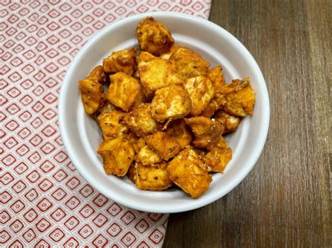 How does Buffalo Baked Tofu fit into your Daily Goals - calories, carbs, nutrition