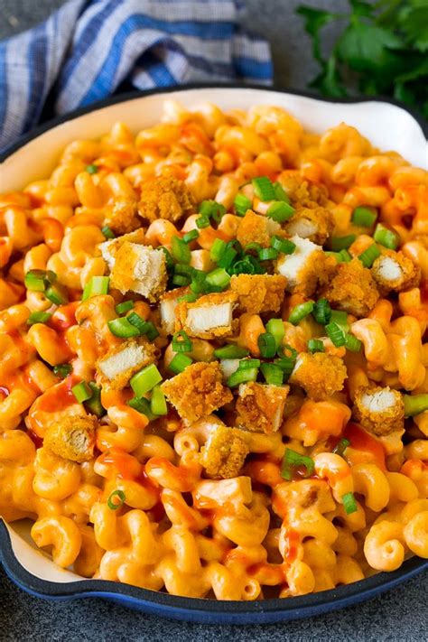 How does Buffalo Chicken Mac & Cheese fit into your Daily Goals - calories, carbs, nutrition