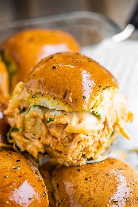 How does Buffalo Chicken Sliders (No Fries) fit into your Daily Goals - calories, carbs, nutrition