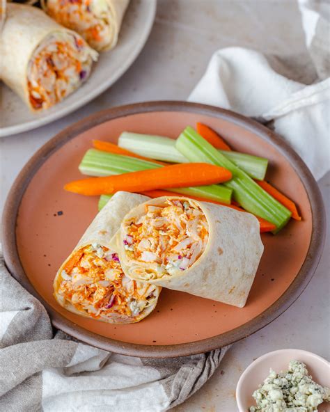 How does Buffalo Chicken Wrap fit into your Daily Goals - calories, carbs, nutrition