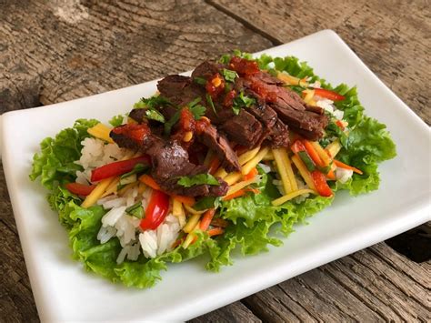 How does Buffalo Ranch Grilled Beef Salad fit into your Daily Goals - calories, carbs, nutrition