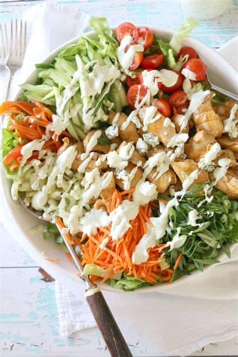 How does Buffalo Style Chicken Salad fit into your Daily Goals - calories, carbs, nutrition