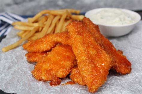 How does Buffalo-Style Chicken Fingers fit into your Daily Goals - calories, carbs, nutrition