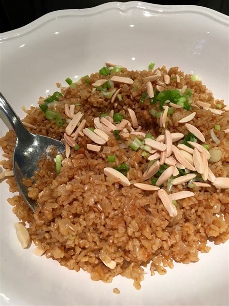 How does Bulgar and Wild Rice Pilaf with Almonds fit into your Daily Goals - calories, carbs, nutrition