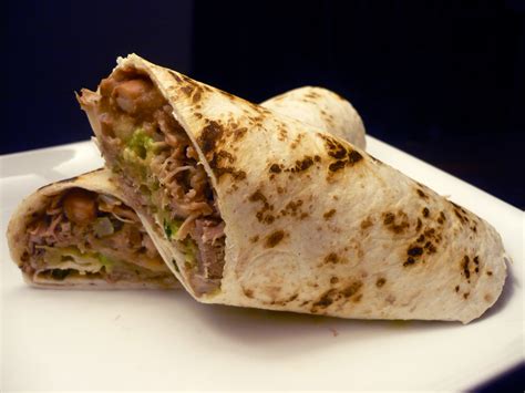 How does Burrito Shredded Pork fit into your Daily Goals - calories, carbs, nutrition