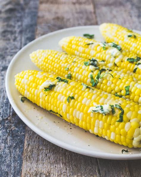 How does Buttered Corn on the Cob fit into your Daily Goals - calories, carbs, nutrition