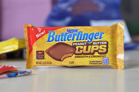 How does Butterfinger Peanut Butter Cups fit into your Daily Goals - calories, carbs, nutrition