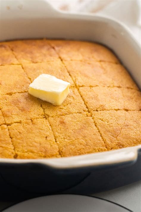 How does Buttermilk Cornbread fit into your Daily Goals - calories, carbs, nutrition