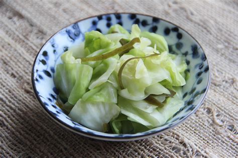 How does Cabbage, japanese style, fresh, pickled fit into your Daily Goals - calories, carbs, nutrition