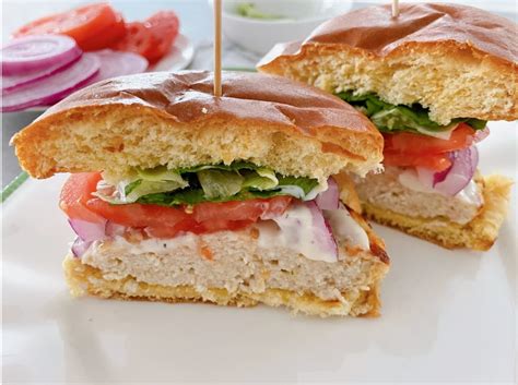 How does Caesar Burger fit into your Daily Goals - calories, carbs, nutrition
