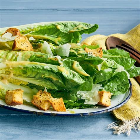 How does Caesar Salad Spears fit into your Daily Goals - calories, carbs, nutrition
