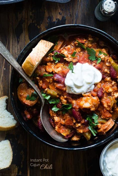 How does Cajun Chicken Chili fit into your Daily Goals - calories, carbs, nutrition