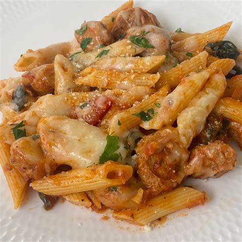 How does Cajun Chicken Sausage Penne Pasta fit into your Daily Goals - calories, carbs, nutrition