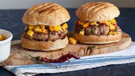 How does Caribbean Turkey Burger fit into your Daily Goals - calories, carbs, nutrition