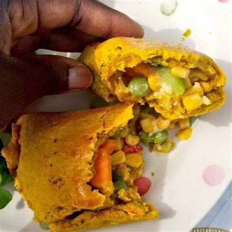 How does Caribbean Vegetable Patty fit into your Daily Goals - calories, carbs, nutrition