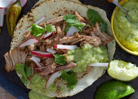 How does Carnitas only fit into your Daily Goals - calories, carbs, nutrition