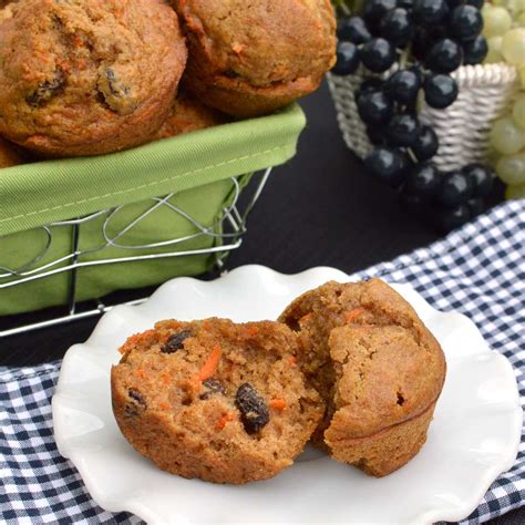 How does Carrot Raisin Muffin fit into your Daily Goals - calories, carbs, nutrition