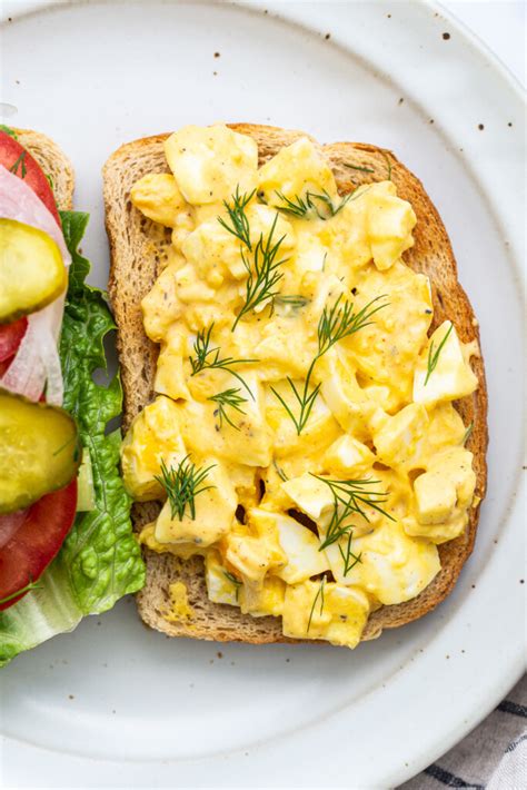 How does Cerner Kids Egg Salad Sandwich fit into your Daily Goals - calories, carbs, nutrition