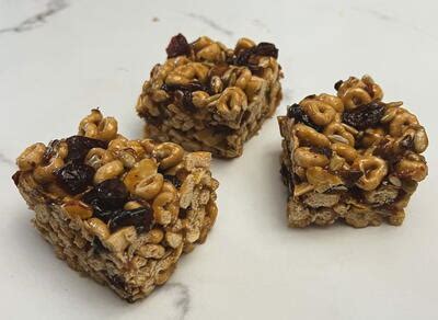 How does Cheerios Energy Bar fit into your Daily Goals - calories, carbs, nutrition