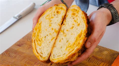 How does Cheese Bread fit into your Daily Goals - calories, carbs, nutrition