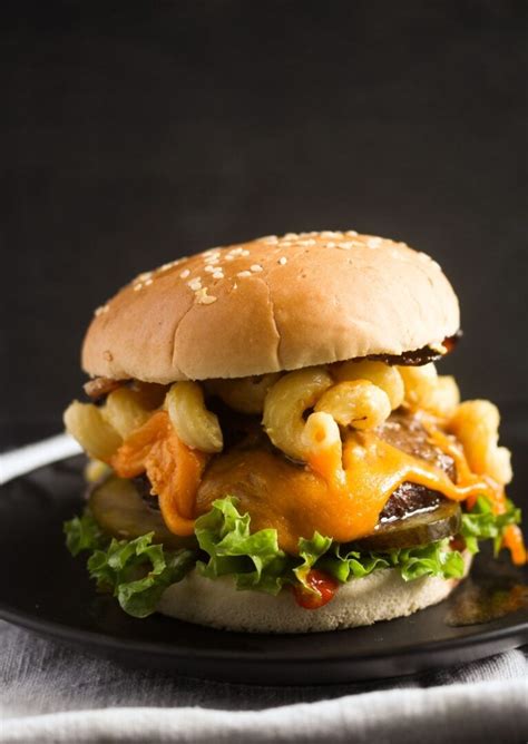 How does Cheese Burger Mac and Cheese fit into your Daily Goals - calories, carbs, nutrition