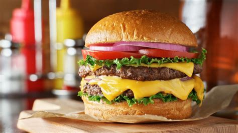 How does Cheese Burger fit into your Daily Goals - calories, carbs, nutrition