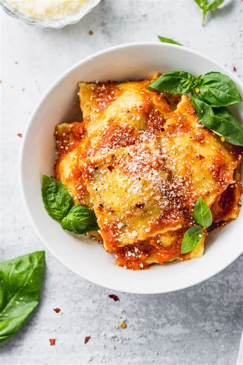 How does Cheese Ravioli Pasta fit into your Daily Goals - calories, carbs, nutrition