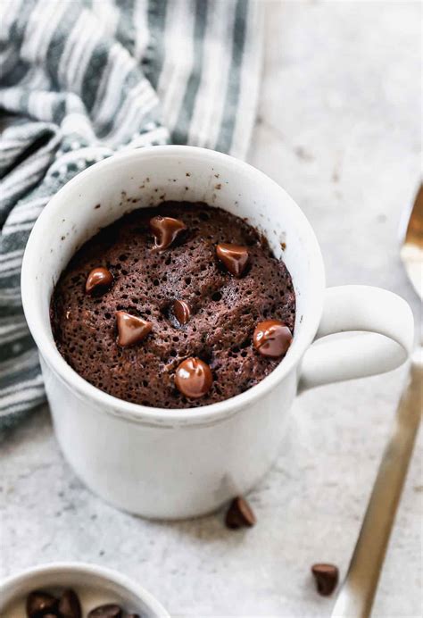 How does Chef Education Series - Microwave Chocolate Mug Cake fit into your Daily Goals - calories, carbs, nutrition