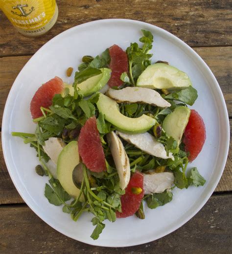 How does Chicken, Grapefruit, Avocado Salad fit into your Daily Goals - calories, carbs, nutrition