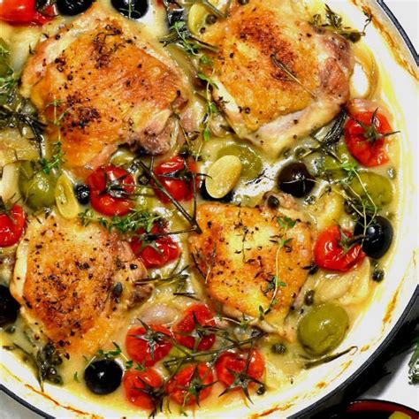 How does Chicken (Poulette) a la Provencal fit into your Daily Goals - calories, carbs, nutrition