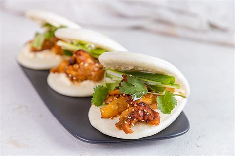 How does Chicken Bao fit into your Daily Goals - calories, carbs, nutrition