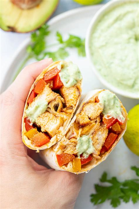 How does Chicken Fajitas fit into your Daily Goals - calories, carbs, nutrition