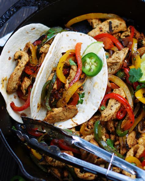 How does Chicken Fajitas with Citrus Oregano Brown Rice Pinto Beans fit into your Daily Goals - calories, carbs, nutrition