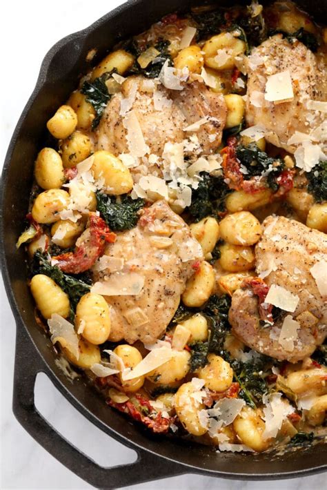 How does Chicken Gnocchi fit into your Daily Goals - calories, carbs, nutrition