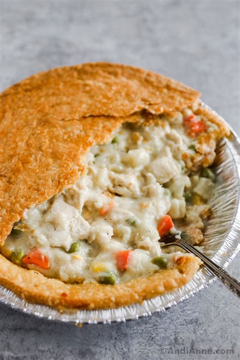 How does Chicken Pot Pie - FOD fit into your Daily Goals - calories, carbs, nutrition