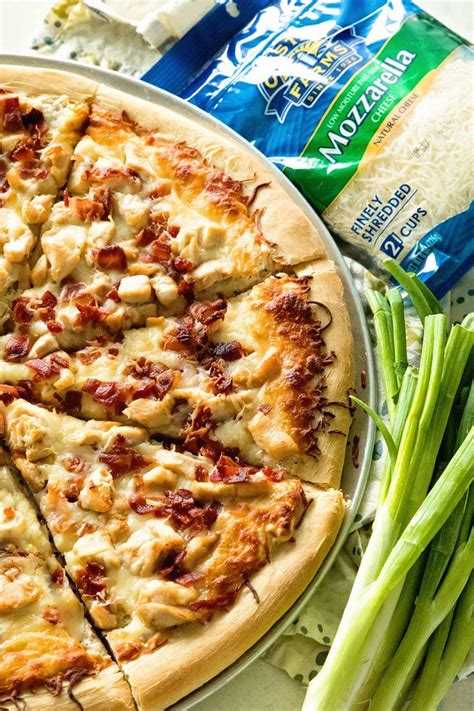 How does Chicken Ranch Pizza with Bacon fit into your Daily Goals - calories, carbs, nutrition