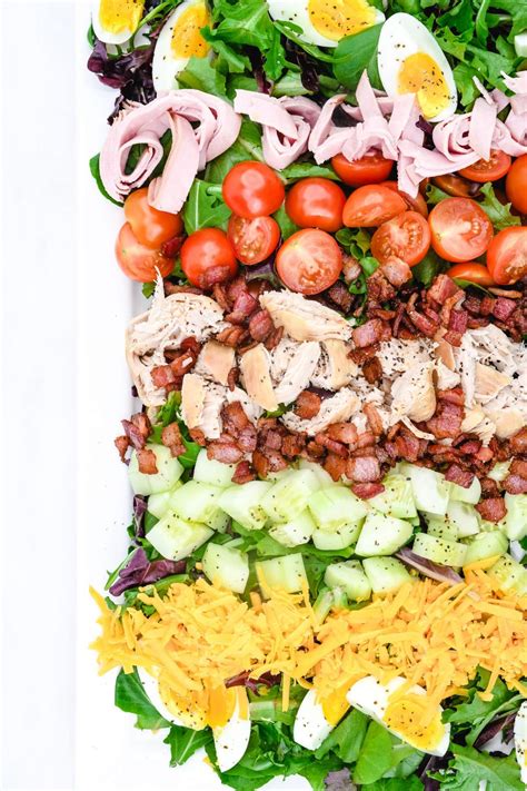 How does Chicken Salad Club withTriple Bean Salad fit into your Daily Goals - calories, carbs, nutrition