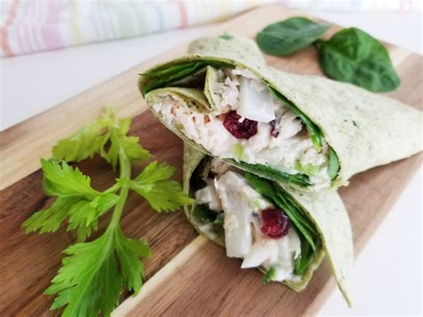 How does Chicken Salad Spinach Herb Wrap fit into your Daily Goals - calories, carbs, nutrition