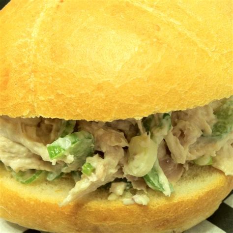 How does Chicken Salad on Kaiser Roll fit into your Daily Goals - calories, carbs, nutrition