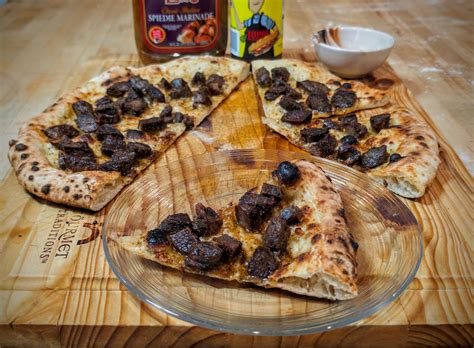 How does Chicken Spiedie Pizza fit into your Daily Goals - calories, carbs, nutrition