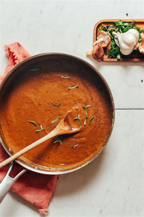 How does Chicken Style Vegetarian Gravy fit into your Daily Goals - calories, carbs, nutrition