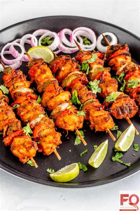 How does Chicken Tikka fit into your Daily Goals - calories, carbs, nutrition