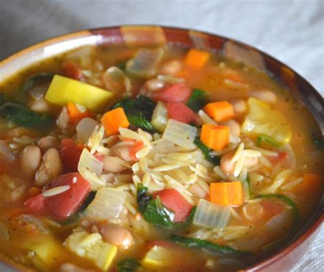 How does Chicken Vegetable Orzo Soup (12 oz) fit into your Daily Goals - calories, carbs, nutrition