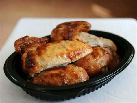 How does Chicken Whole Rotisserie 1 Quarter fit into your Daily Goals - calories, carbs, nutrition