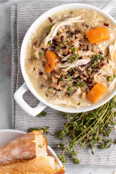 How does Chicken Wild Rice Soup fit into your Daily Goals - calories, carbs, nutrition